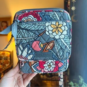 Vera Bradley Tropical Evening Purse